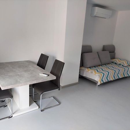 Apartma RENE Izola Bagian luar foto